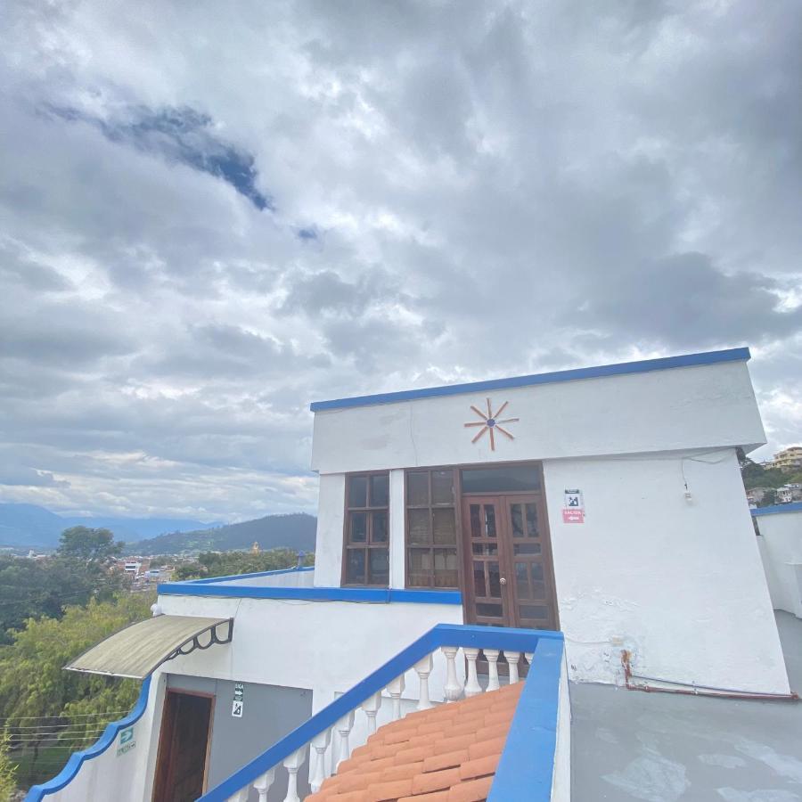 Hostal Chasqui Otavalo Εξωτερικό φωτογραφία
