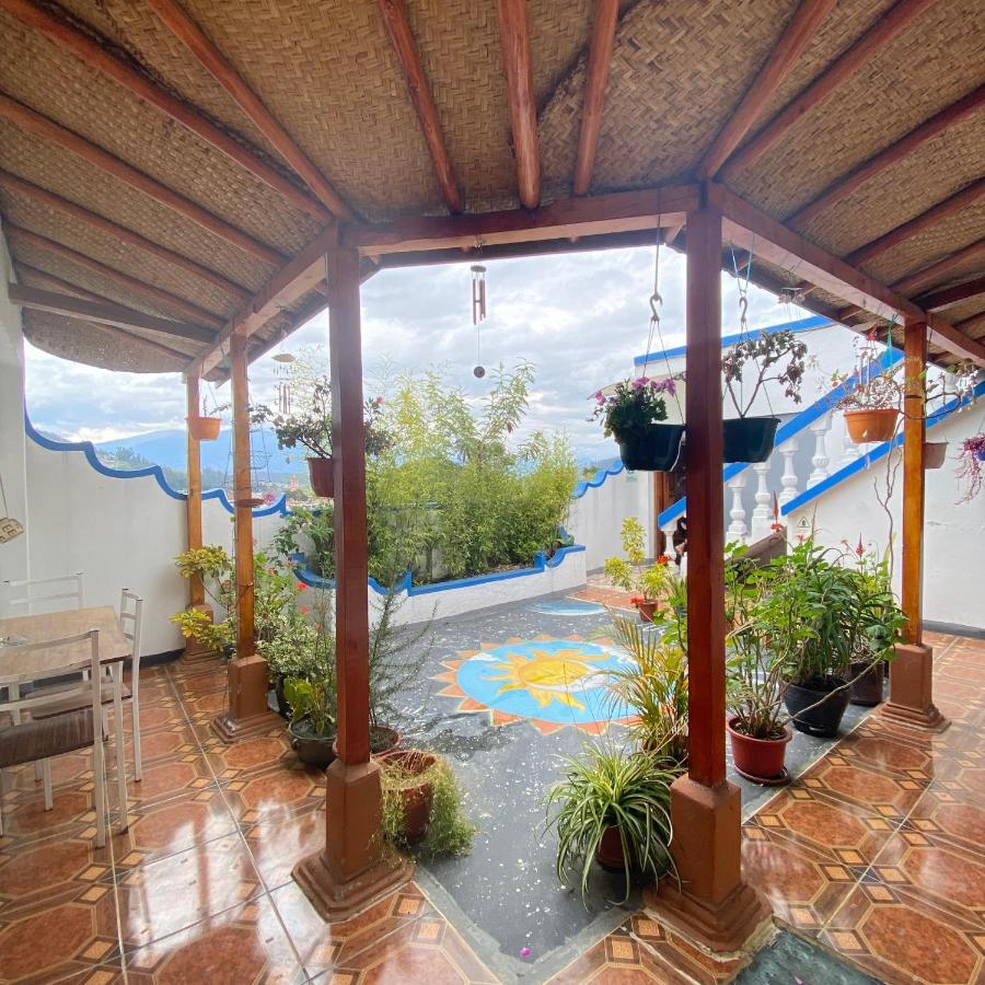 Hostal Chasqui Otavalo Εξωτερικό φωτογραφία